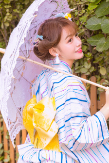剥开两边打花蒂小哭包图片